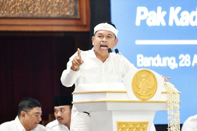 Gubernur Jawa Barat Dedi Mulyadi