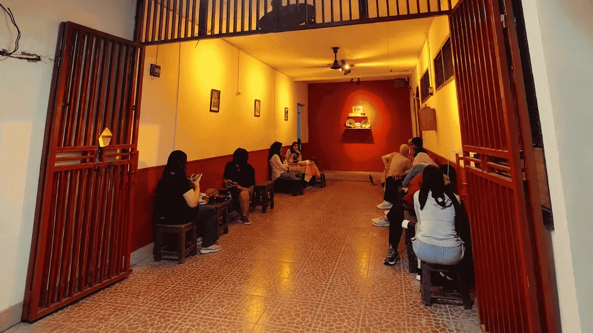 Waroeng Cak Jo di Bekasi Timur