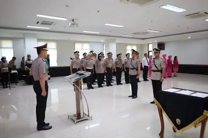 Sertijab Kapolsek Bekasi Barat: AKP Usep Aramsyah Resmi Gantikan AKP Diaman Saragih