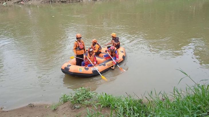 Kakak-Beradik Tenggelam di Kali Bekasi, Sempat Terlihat Berenang