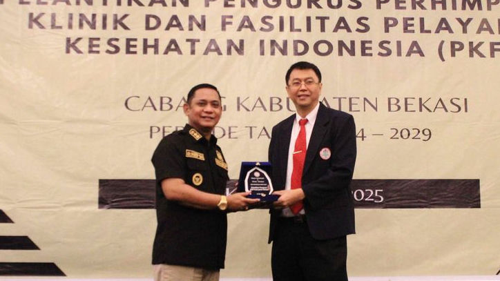 Wabup Asep Surya Atmaja Dorong Klinik Swasta Perkuat Layanan Kesehatan di Bekasi