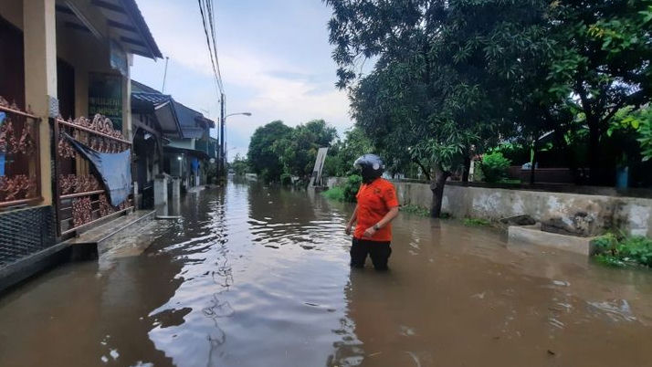 Waspada, Volume Air Kali Bekasi Meningkat