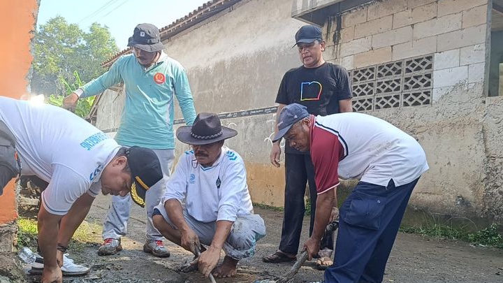 Kerja Bakti di Desa Burangkeng Lanjut di Jalan MT Haryono