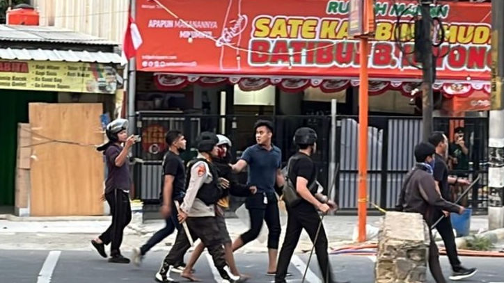 Polisi Bekasi Tangkap 8 Orang Demonstran di Jalan Pangeran Jayakarta, Mayoritas Masih di Bawah Umur