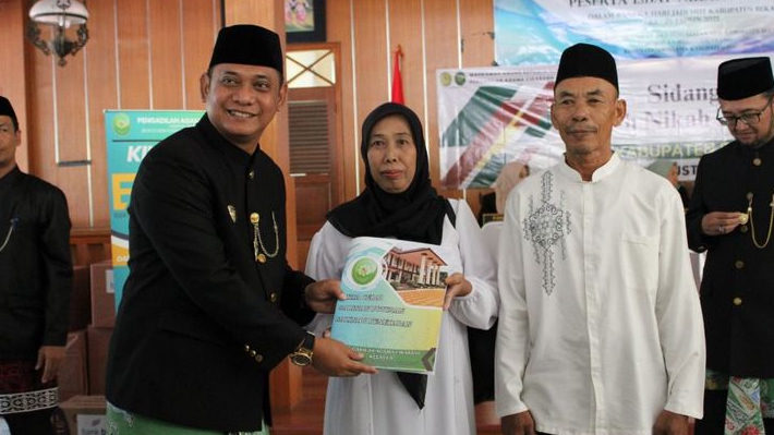 Pemkab Sahkan Pernikahan 63 Pasangan pada Momen Hari Jadi ke-75 Kabupaten Bekasi
