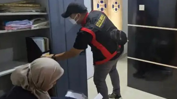 Kejari Kota Bekasi Sita Dokumen Penting dari Kantor Penyedia di Medansatria