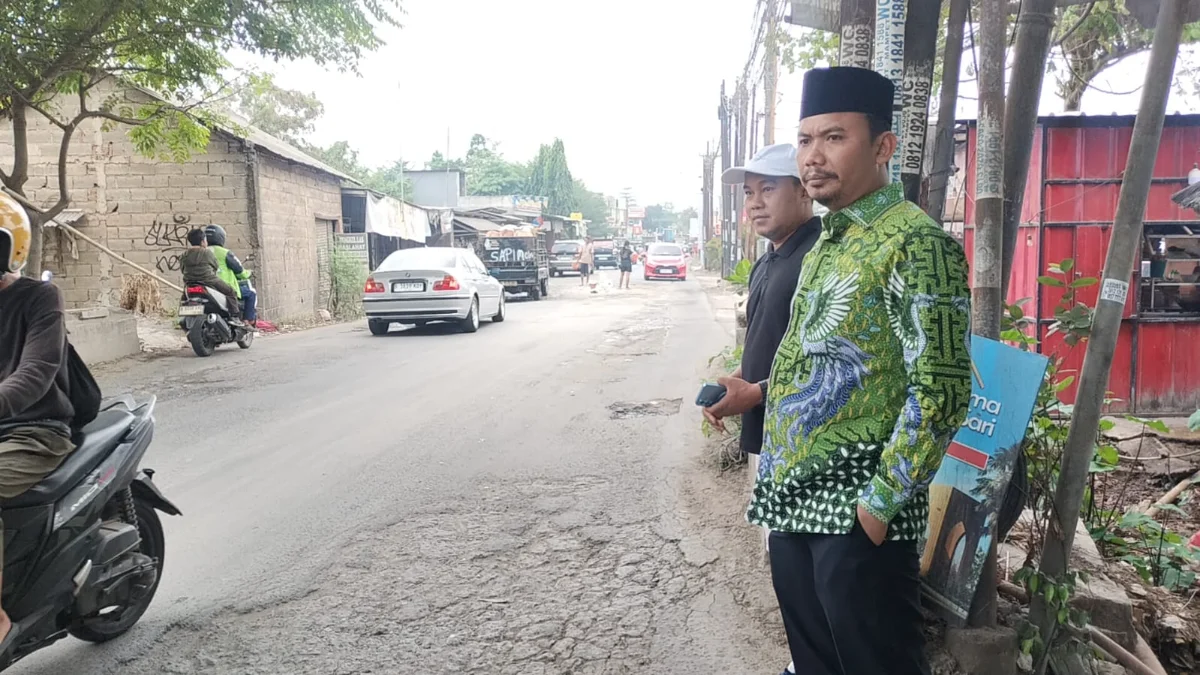 Jalan MT Haryono Setu Rusak Parah, Anggota DPRD Sarif Marhaendi Minta Bupati dr. Asep Gunakan Dana BTT