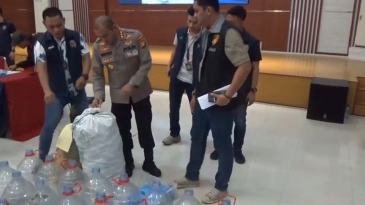 Warga di Sekitar Lokasi Depot Air Mineral Palsu Tak Pernah Beli di Sana