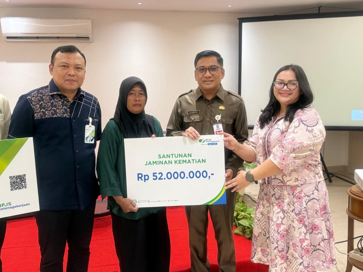 Serahkan Santunan JKM, BPJS Ketenagakerjaan Bekasi Cikarang Dorong Penguatan CSR untuk Perlindungan Pekerja Rentan