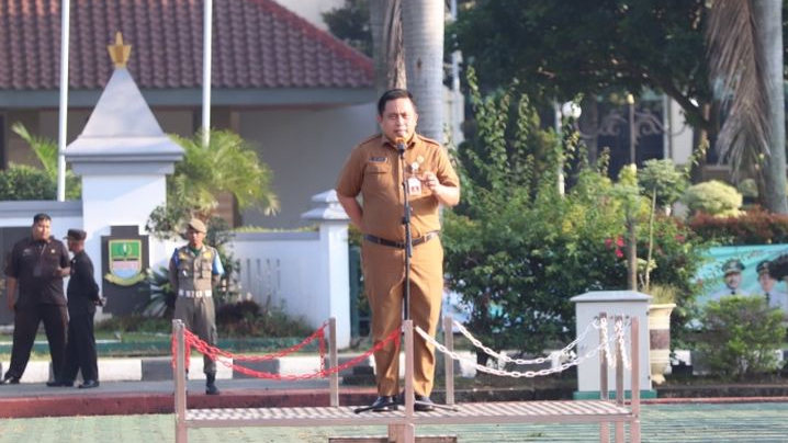 Sekda Apresiasi Satpol PP atas Keberhasilan Penertiban Bangunan Liar di Kabupaten Bekasi