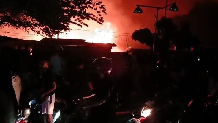 Pasar Bojongsari Bekasi Kebakaran, Sejumlah Kios dan Lapak Ludes Dilalap Api