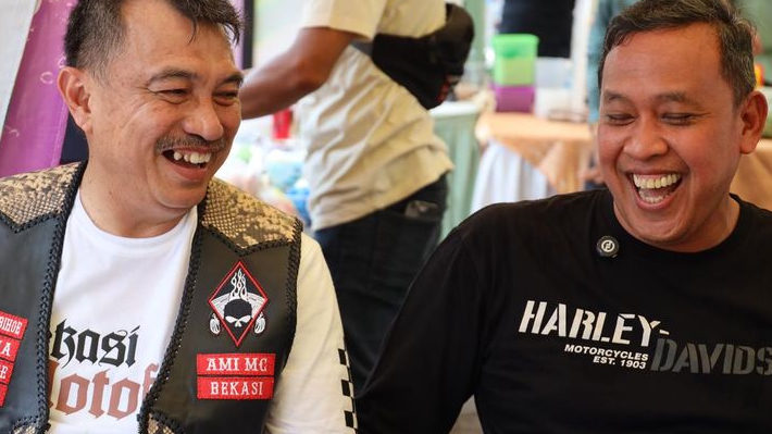 Wali Kota dan Wakil Wali Kota Bekasi Kompak Riding Bareng di Motofest 2025