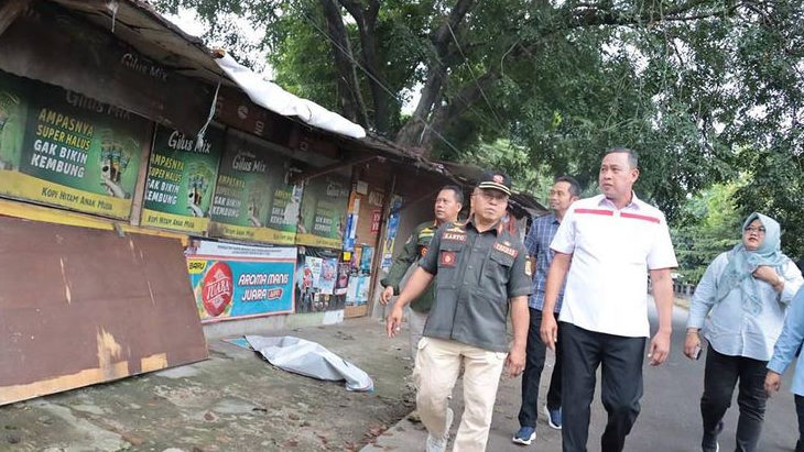 Pemkot Bekasi Bongkar Bangunan Liar di Sempadan Sungai, Akan Dibangun Taman Kota