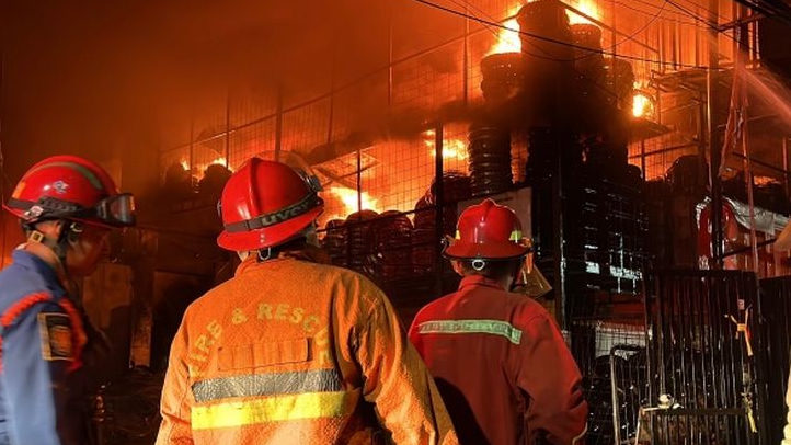 Dugaan Pungli Damkar Kota Bekasi: Pemilik Gudang Dimintai Uang Saat Kebakaran