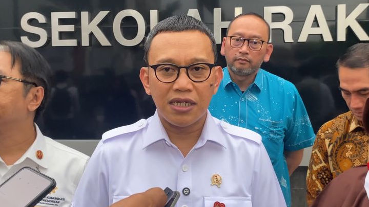 Pemerintah Dorong Sekolah Rakyat di Bekasi Buka Kelas Migran untuk Siswa SMA