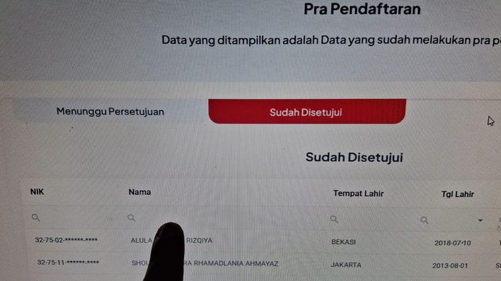 Gangguan Sistem SPMB Kota Bekasi Bikin Orangtua Frustrasi, Data Berubah sampai Dokumen Hilang