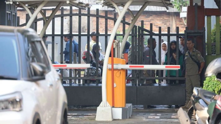 Wali Kota Bekasi Tegur ASN Telat Apel, Tekankan Disiplin Waktu sebagai Kunci Pelayanan Publik