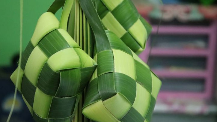 7 Tips Cara Membuat Ketupat Awet agar Tidak Cepat Basi
