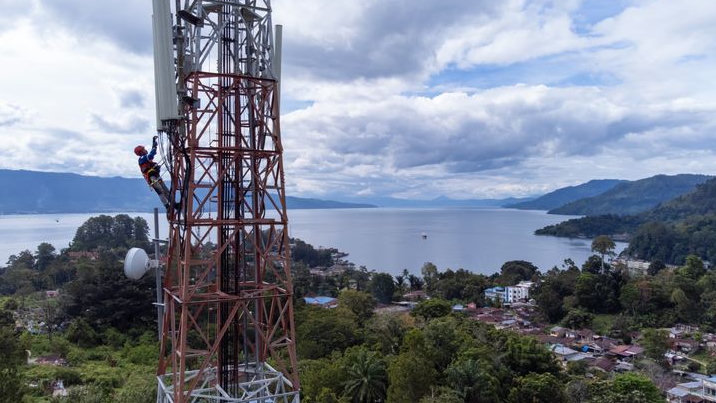 Trafik Data XL Axiata Melesat Saat Libur Natal dan Tahun Baru 2025