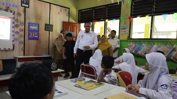Wali Kota Bekasi Tolak Rencana Merger SDN Margahayu IX, Minta Segera Renovasi