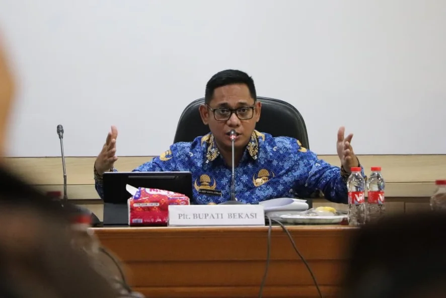 Plt Bupati Bekasi Asep Surya Atmaja