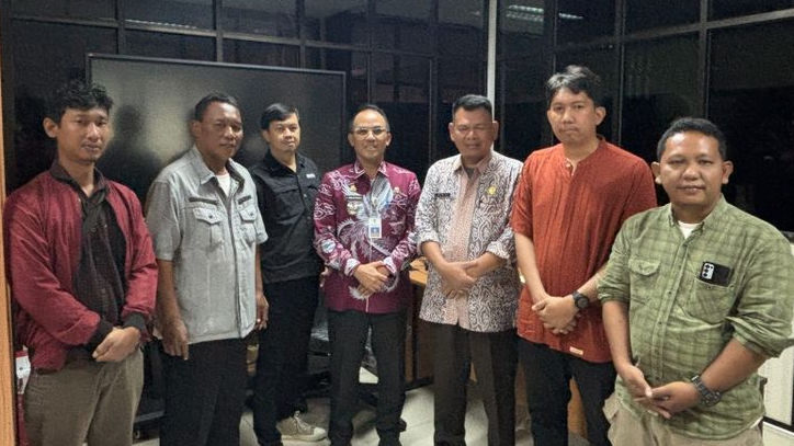 Kehadiran Pokja Wartawan Setu Dapat Sambutan Positif Camat