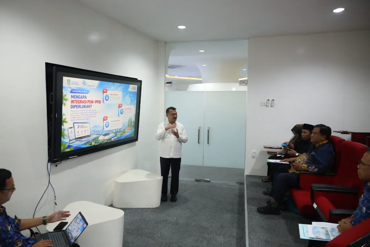 Wawali Harris Bobihoe paparkan inovasi Patriot Single Window terintegrasi PPID pada Monev Keterbukaan Informasi Publik di Bandung