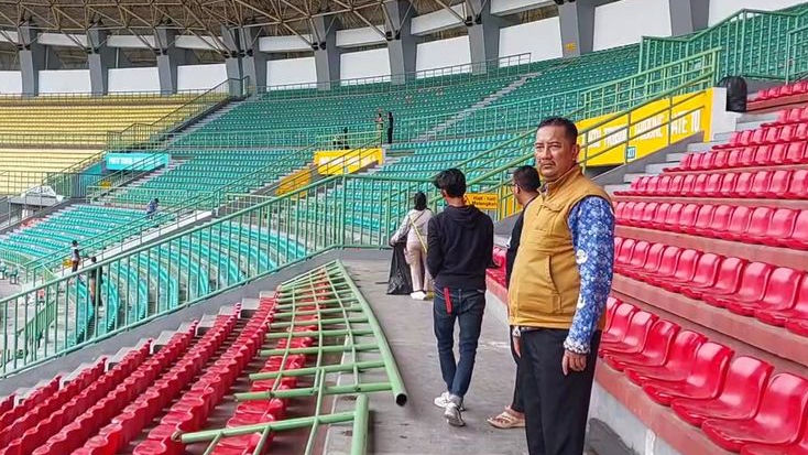 Banyak Sarana Rusak, Pengelola Stadion Patriot Candrabaga Minta Tanggung Jawab Panpel