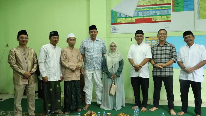 Wali Kota Bekasi Silaturahmi ke 7 Ulama, Perkuat Ukhuwah di Tengah Libur Paskah