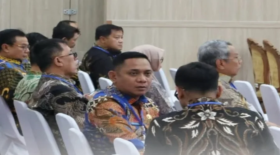 Bupati Bekasi Asep Surya Atmaja.
