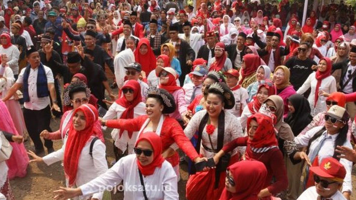 Doa Bersama Malam Tahun Baru Digelar di Kampoeng Kita Kertarahayu