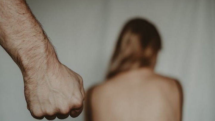 Gara-Gara Pinjamkan Uang ke Teman, Suami di Bekasi Dianiaya Istri hingga Babak Belur