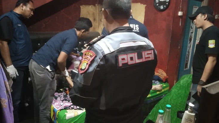 Perempuan Tua Jadi Korban Pembunuhan di Tokonya Sendiri