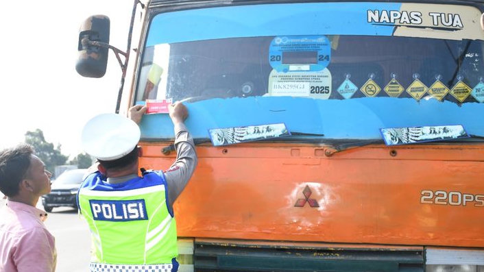 Razia Kendaraan ODOL di Tol Belmera, 30 Kendaraan Melanggar