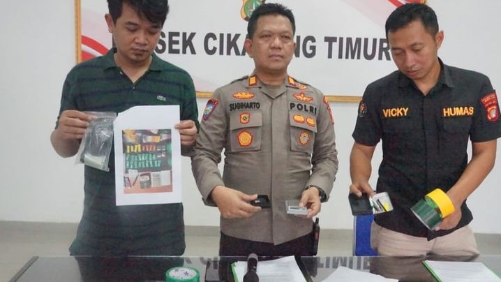 Polsek Cikarang Timur Tangkap Dua Kurir Sabu, 50 Paket Disita