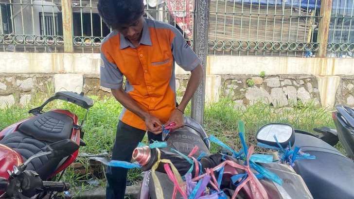 Motor Terlantar di Parkir Stasiun tambun, Tagihan Sudah Tembus 20 Juta Lebih