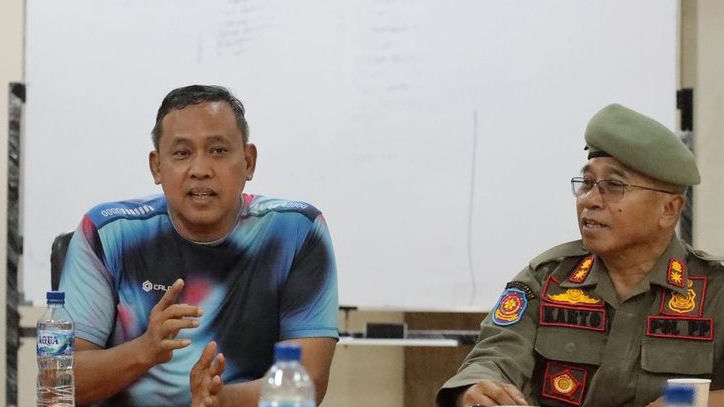 Wali Kota Bekasi Sidak ke Kantor Satpol PP, Tekankan Ketegasan dan Humanisme dalam Penertiban